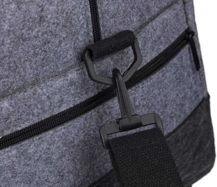 Sporttas Corliss | 30 L | Gerecycled vilt | Schouderband