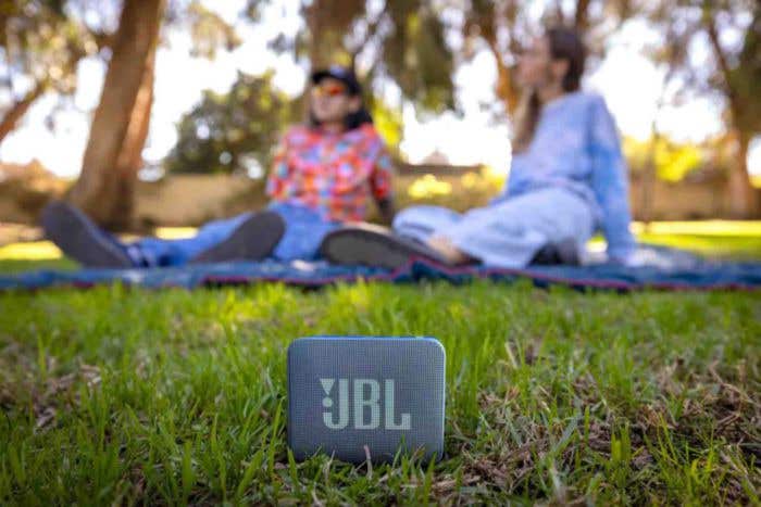 JBL GO Essential