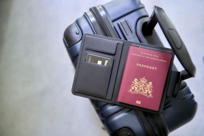 Gerecyclede Paspoorthouder Mavi