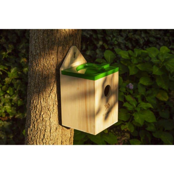 Nestkastje | FSC® Dennenhout | Met vogelbadje