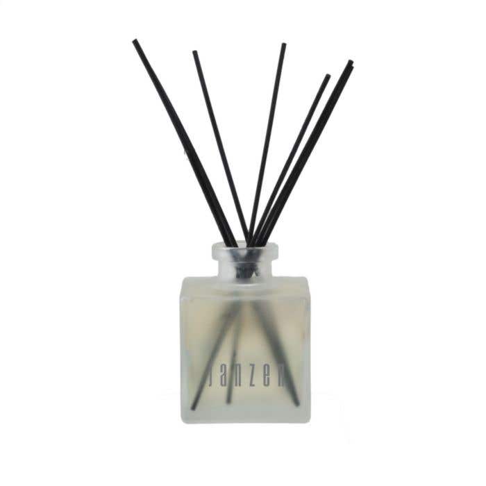 Janzen Geurstokjes Black 22 | 200 ml