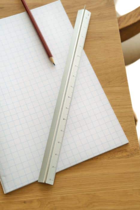 Driehoekige Liniaal Tavi [30 cm]