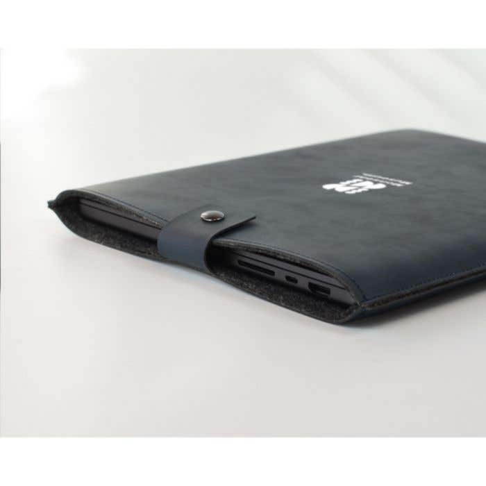Laptopsleeve | Gerecycled leer | 16 inch