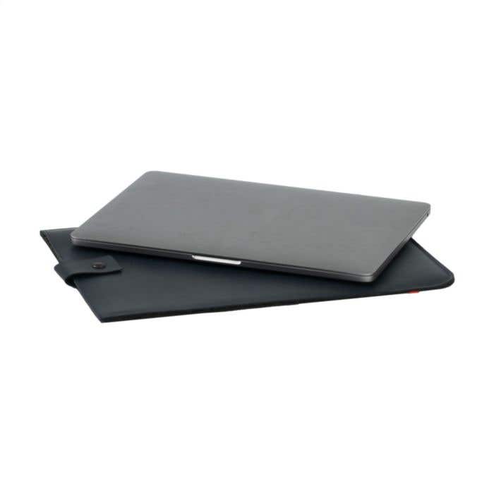 Laptopsleeve | Gerecycled leer | 16 inch