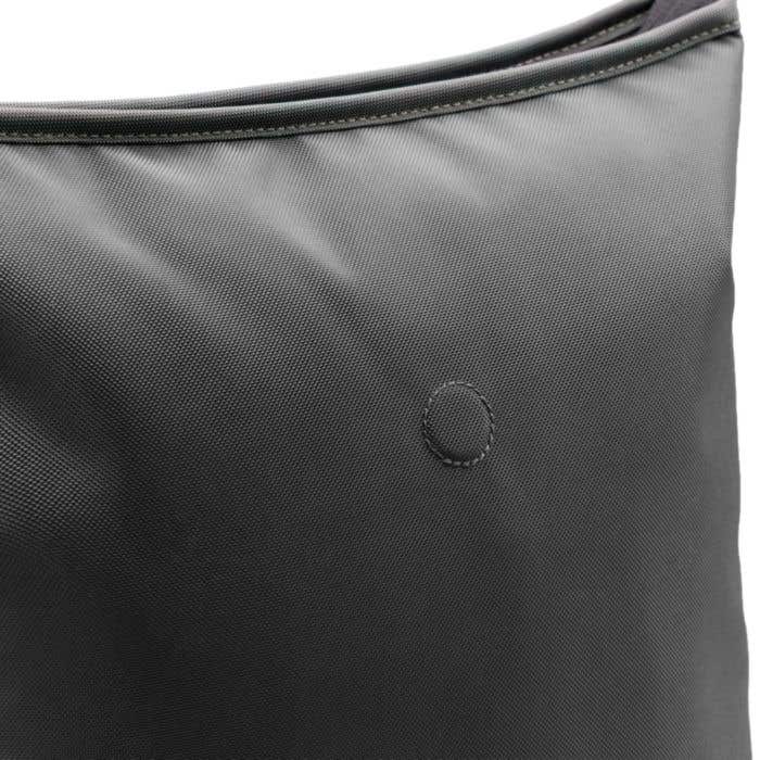 BrandCharger rugzak Aer | 22 L | Gerecycled | Laptopvak 16" | Smart lock