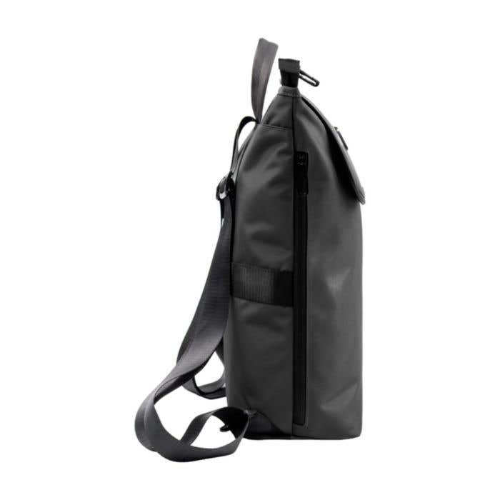 BrandCharger rugzak Aer | 22 L | Gerecycled | Laptopvak 16" | Smart lock