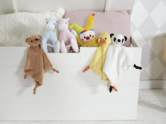 Knuffeldoekje Ameila | Verschillende dieren | Geborduurde details