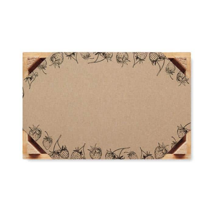 Aardbeienpakket in houten kratje