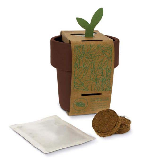 Drinkbeker met aardbeien zaadjes